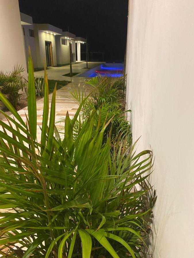 Riviera Vichayito Hotel Bagian luar foto